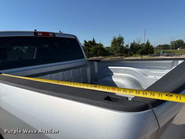 image for item NJ9051 2014 RAM 1500 Crew Cab pickup truck