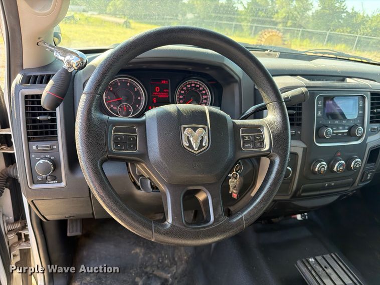 image for item NJ9052 2016 RAM 1500 Crew Cab pickup truck