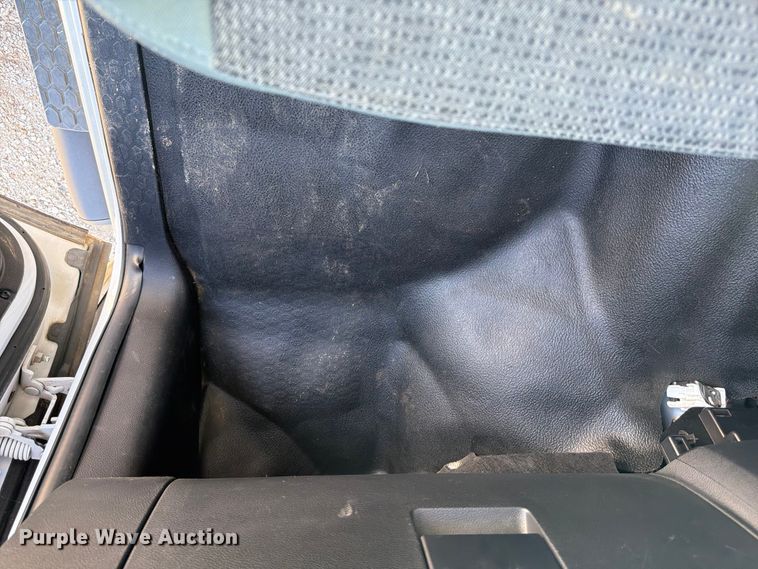 image for item NJ9052 2016 RAM 1500 Crew Cab pickup truck