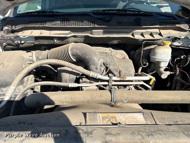 image for item NJ9052 2016 RAM 1500 Crew Cab pickup truck