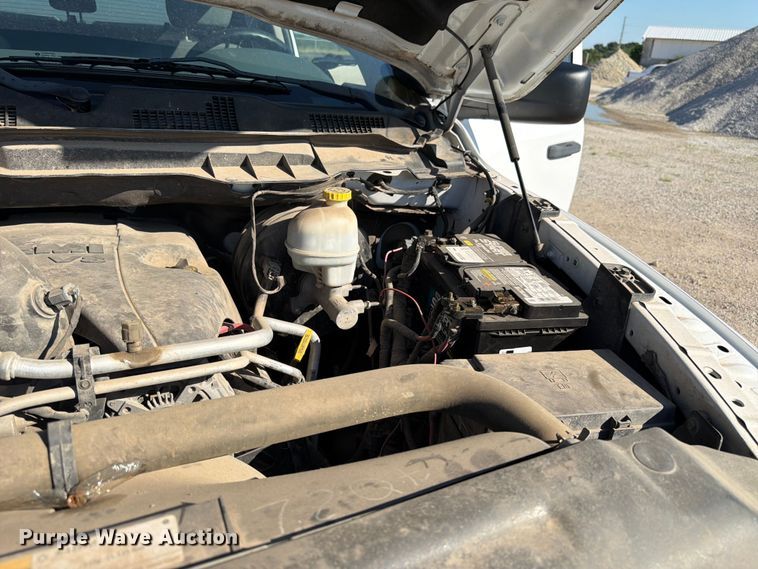 image for item NJ9052 2016 RAM 1500 Crew Cab pickup truck