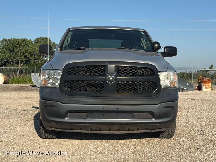 image for item NJ9054 2016 RAM 1500 Crew Cab pickup truck