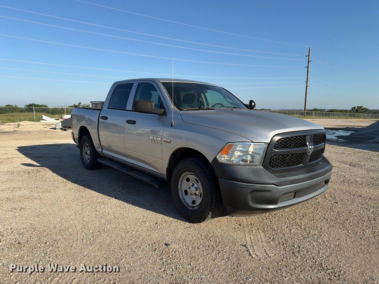 image for item NJ9054 2016 RAM 1500 Crew Cab pickup truck