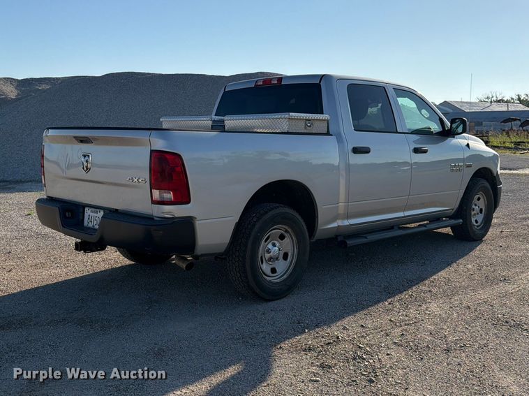 image for item NJ9054 2016 RAM 1500 Crew Cab pickup truck
