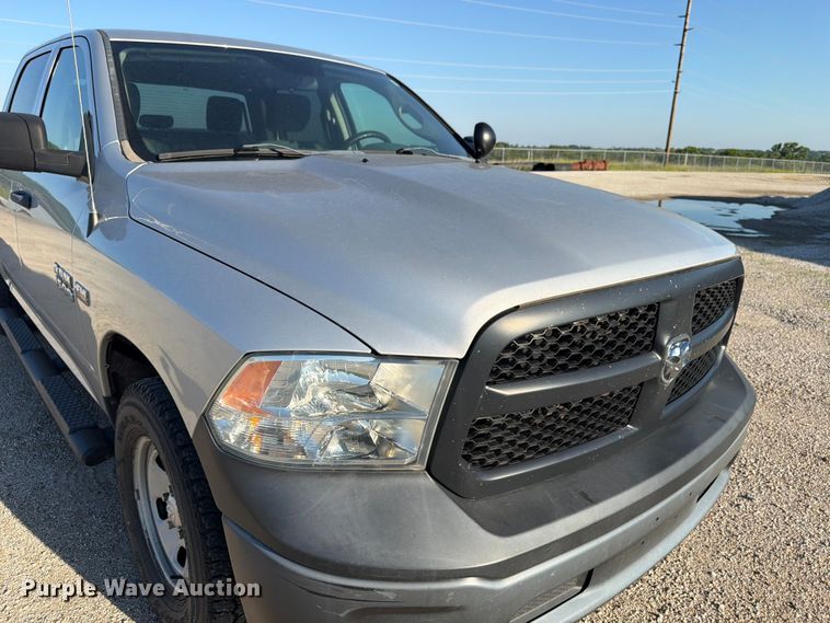 image for item NJ9054 2016 RAM 1500 Crew Cab pickup truck