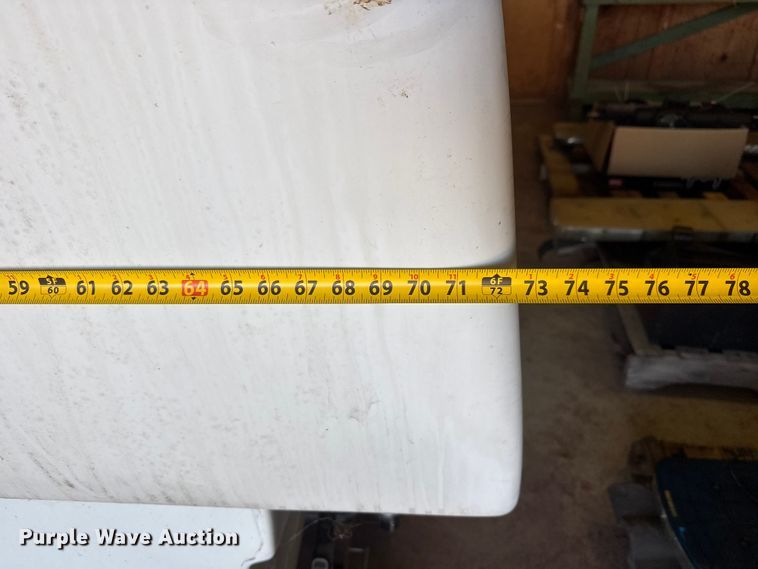 image for item NJ9056 Maranda M-170 topper