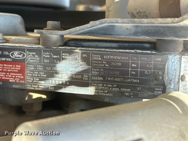 image for item NJ9058 1995 Ford F800 forestry bucket truck
