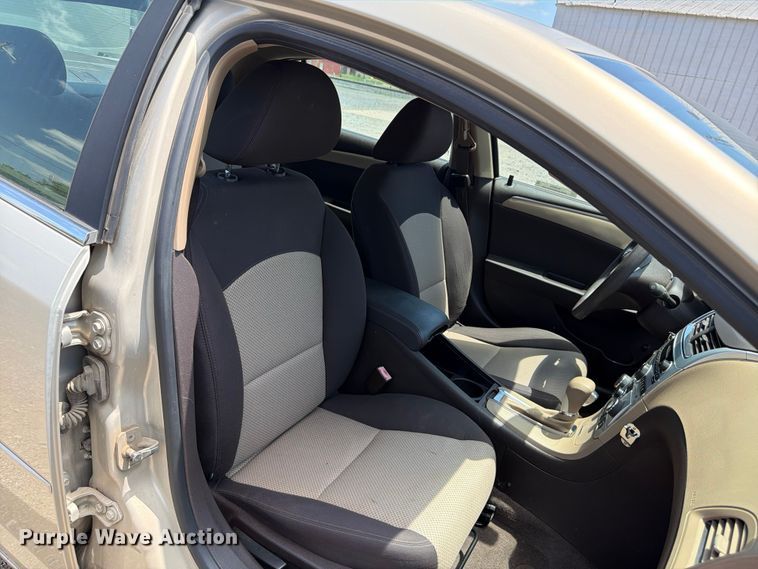 image for item NJ9059 2012 Chevrolet Malibu 