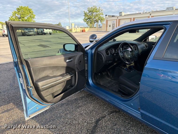 image for item NJ9075 2023 Dodge Charger Police 