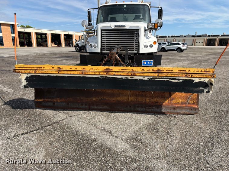 image for item NJ9078 2012 Freightliner Business Class M2 dump truck