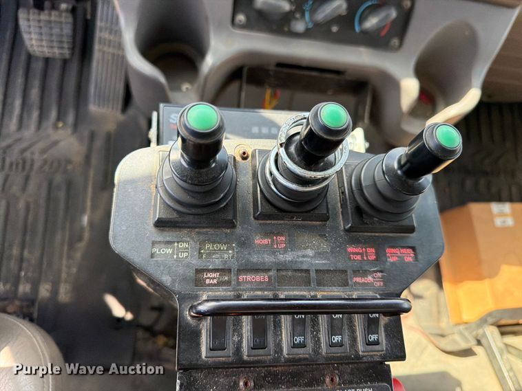 image for item NJ9078 2012 Freightliner Business Class M2 dump truck