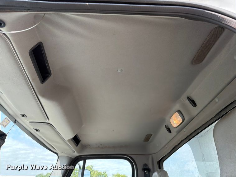 image for item NJ9078 2012 Freightliner Business Class M2 dump truck