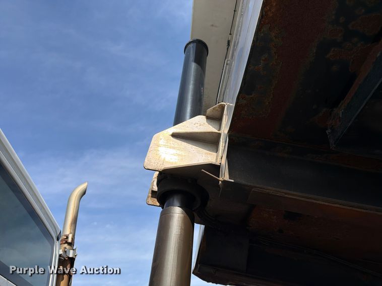 image for item NJ9078 2012 Freightliner Business Class M2 dump truck