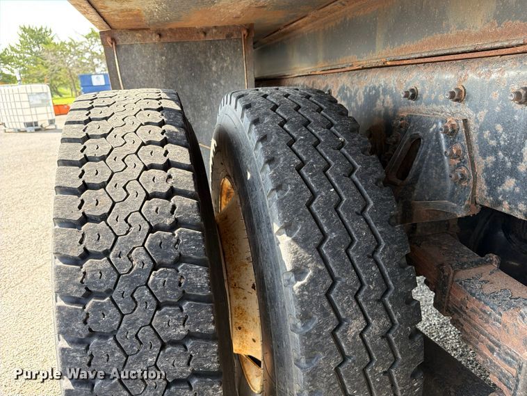 image for item NJ9078 2012 Freightliner Business Class M2 dump truck