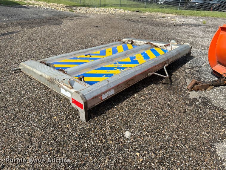 image for item NJ9078 2012 Freightliner Business Class M2 dump truck