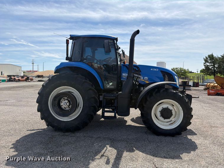 image for item NJ9084 2020 New Holland TS6.110 MFWD tractor