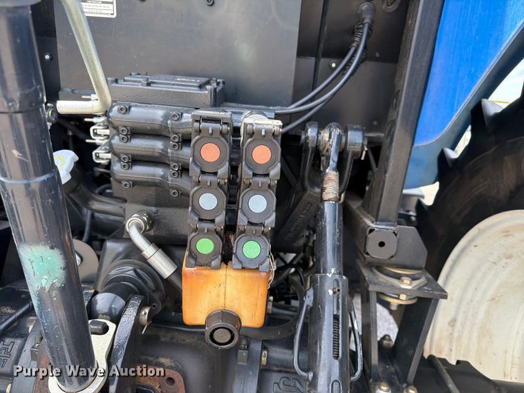 image for item NJ9084 2020 New Holland TS6.110 MFWD tractor
