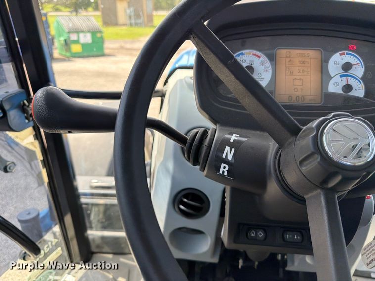 image for item NJ9084 2020 New Holland TS6.110 MFWD tractor