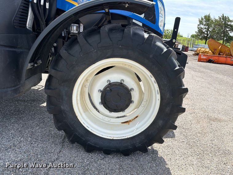 image for item NJ9084 2020 New Holland TS6.110 MFWD tractor