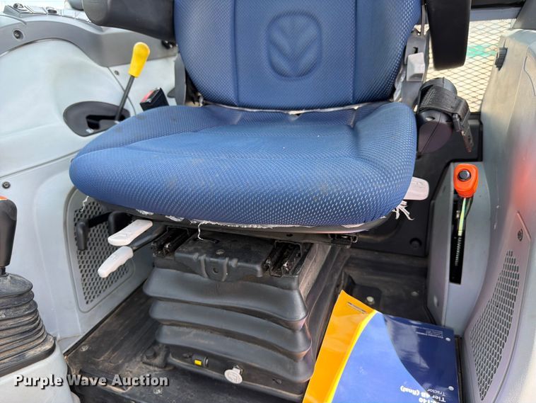 image for item NJ9085 2020 New Holland TS6.110 MFWD tractor