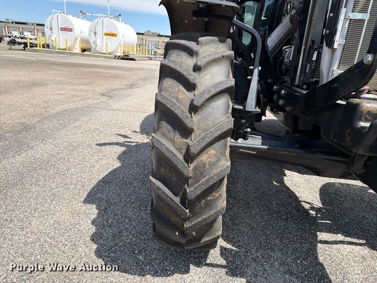 image for item NJ9085 2020 New Holland TS6.110 MFWD tractor