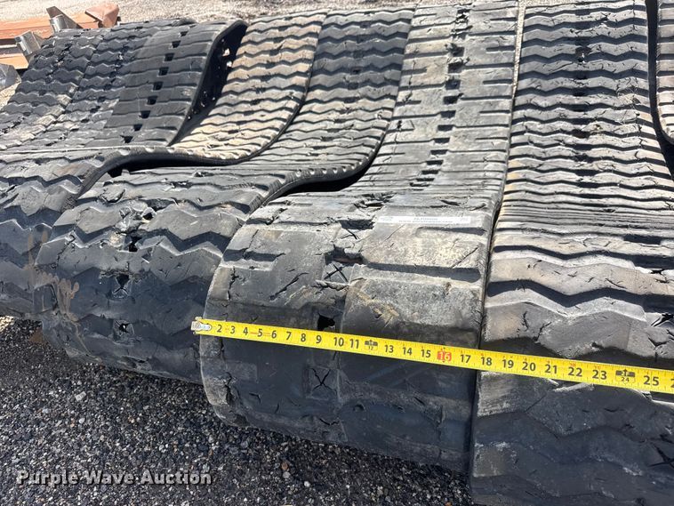 image for item NJ9086 (11) skid steer tracks
