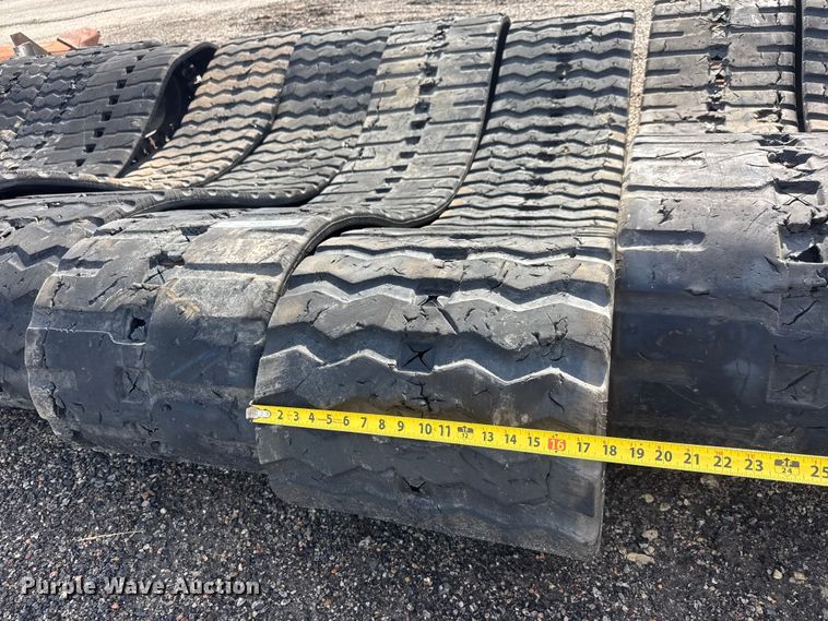 image for item NJ9086 (11) skid steer tracks