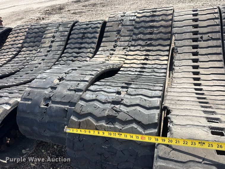 image for item NJ9086 (11) skid steer tracks
