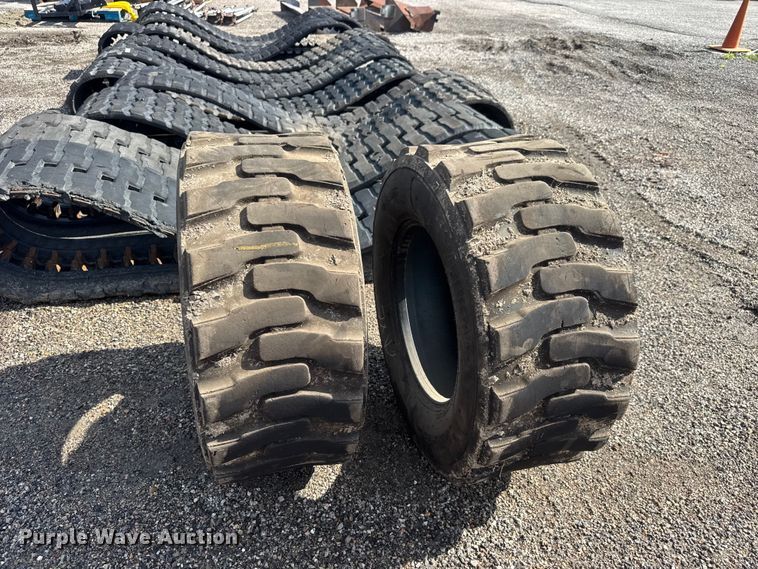 image for item NJ9086 (11) skid steer tracks