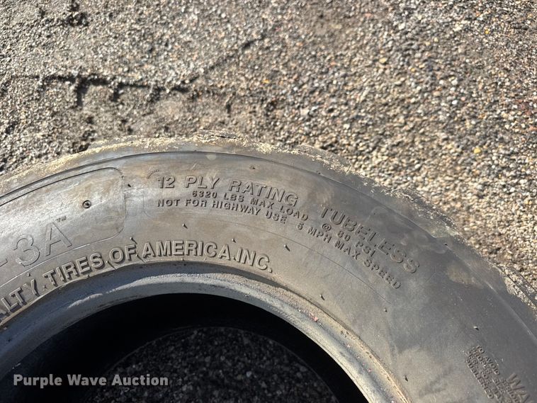 image for item NJ9086 (11) skid steer tracks