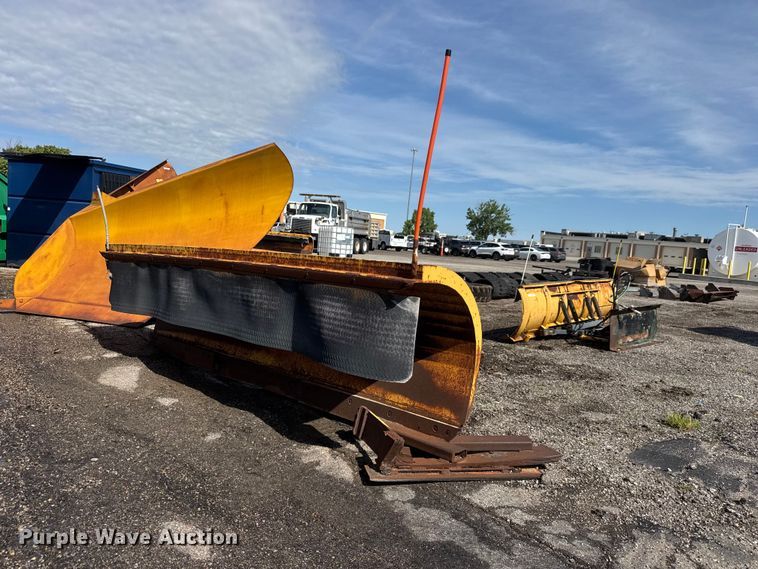 image for item NJ9089 Flink 11PA38 – KS snow plow