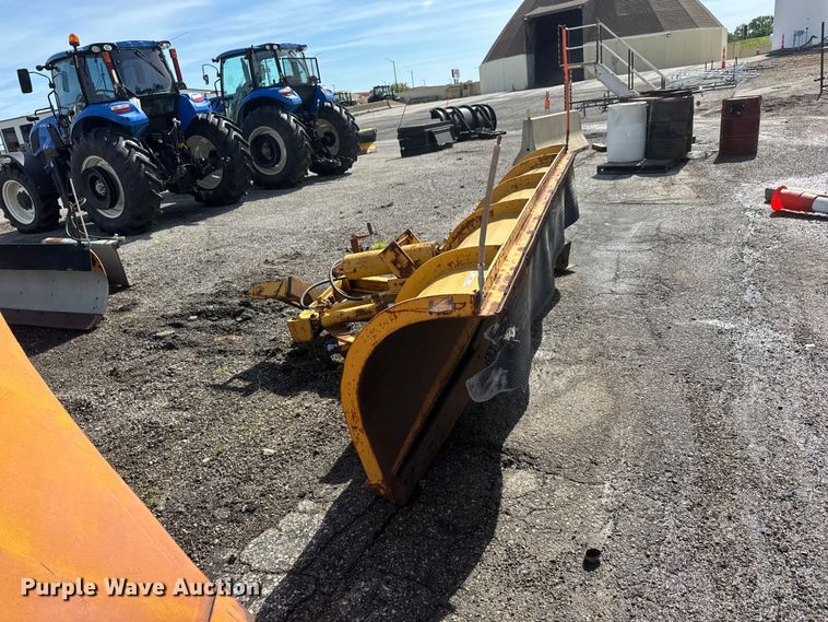 image for item NJ9089 Flink 11PA38 – KS snow plow