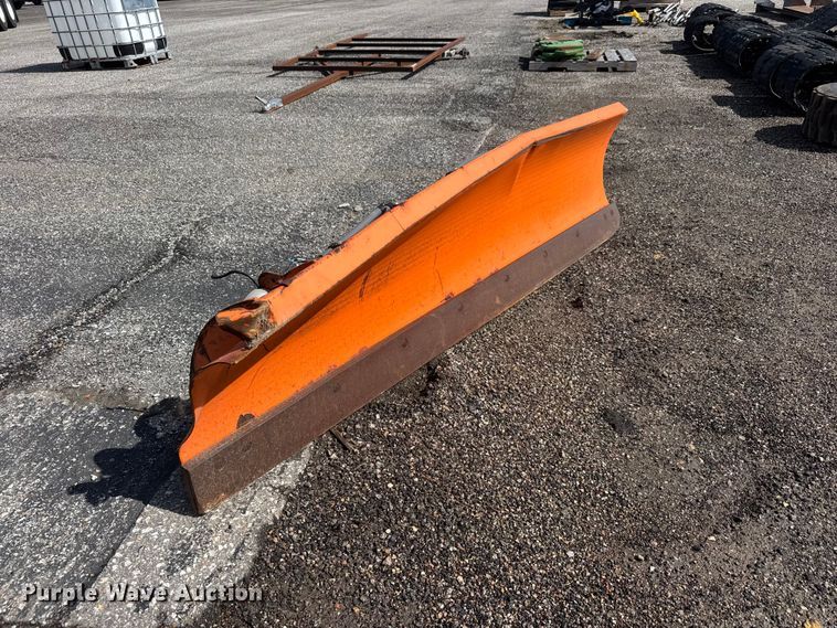 image for item NJ9089 Flink 11PA38 – KS snow plow