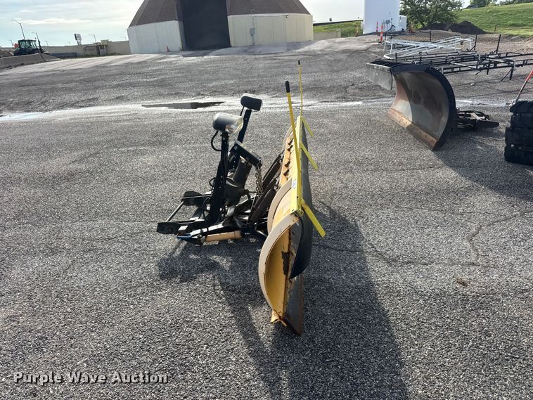 image for item NJ9094 Meyers C-8.5 snow plow