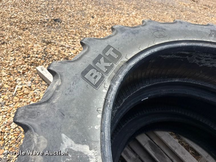 image for item NJ9100 (9) tractor tires