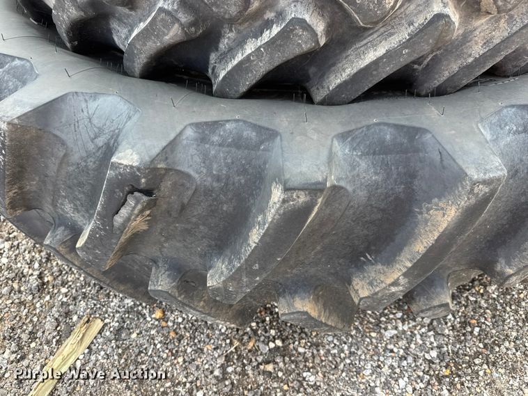 image for item NJ9100 (9) tractor tires