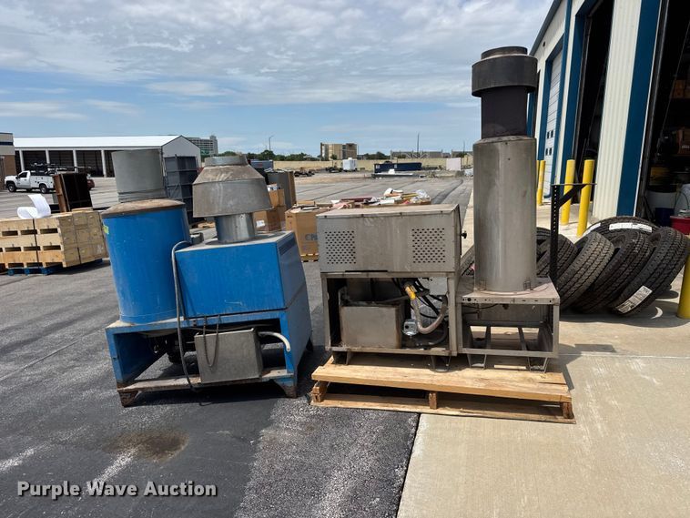 image for item NJ9101 (2) pressure washers