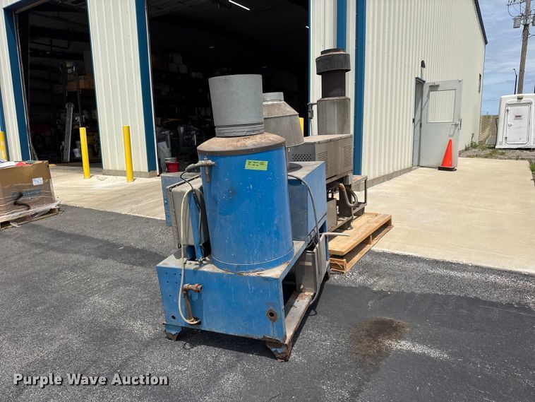 image for item NJ9101 (2) pressure washers