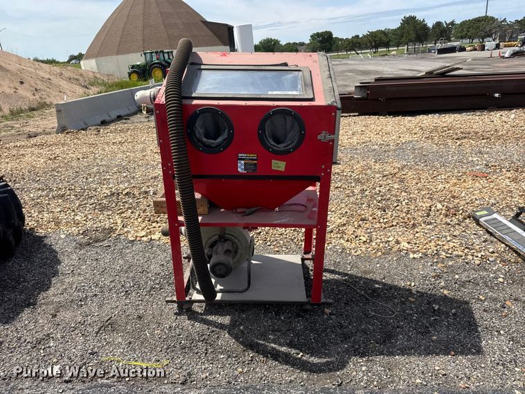 image for item NJ9102 Central Pneumatic sand blast cabinet