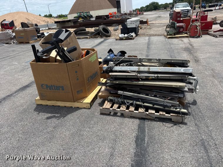 image for item NJ9110 Emergency equipment