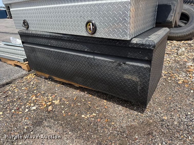 image for item NJ9111 (4) tool boxes