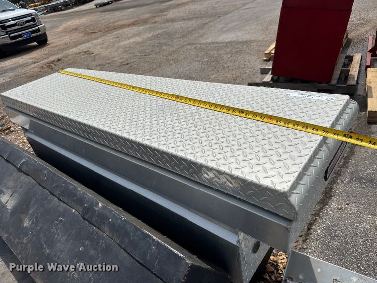 image for item NJ9111 (4) tool boxes