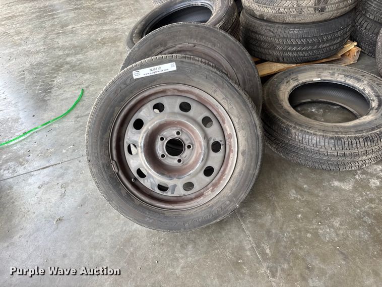 image for item NJ9112 (15) tires and wheels