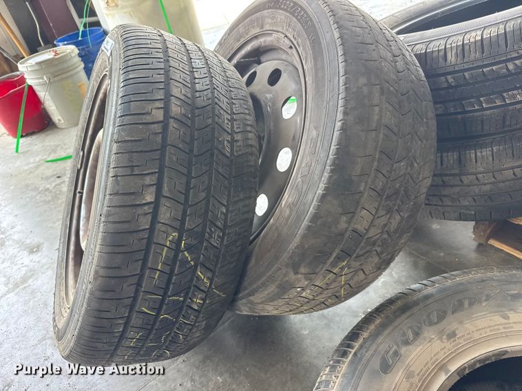 image for item NJ9112 (15) tires and wheels