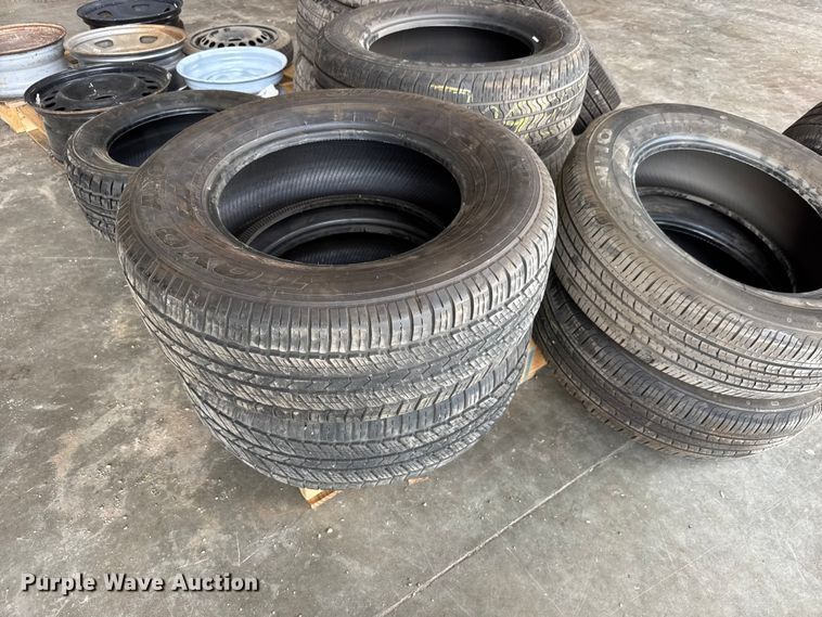 image for item NJ9112 (15) tires and wheels