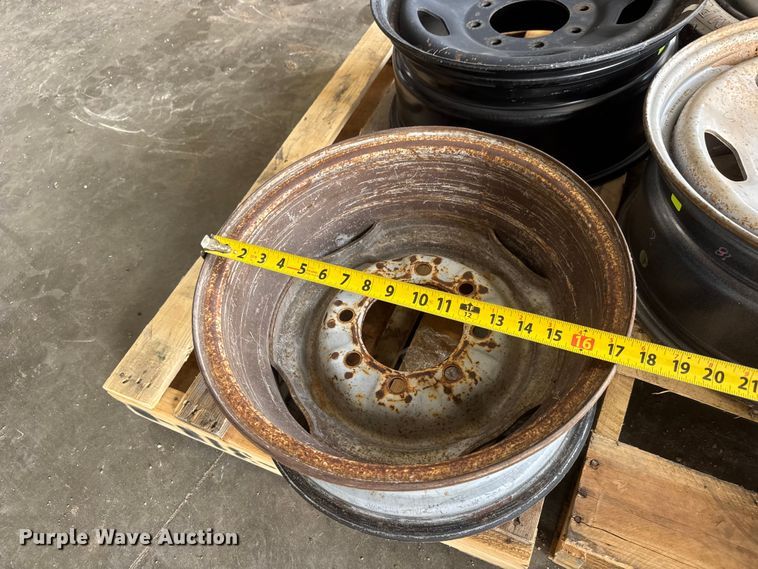 image for item NJ9112 (15) tires and wheels