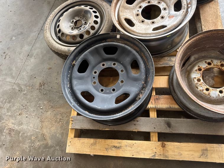 image for item NJ9112 (15) tires and wheels