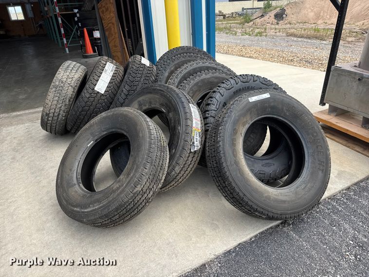 image for item NJ9113 (11) tires