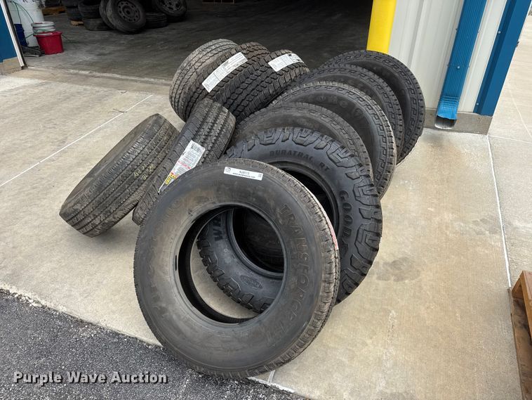 image for item NJ9113 (11) tires