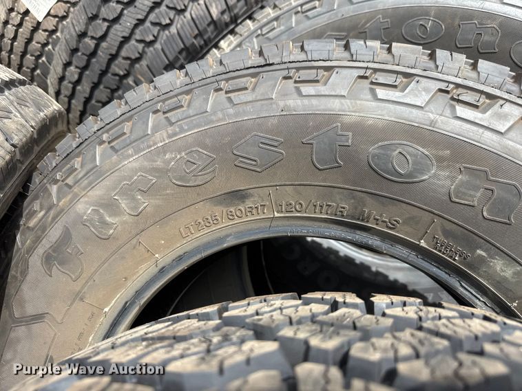 image for item NJ9113 (11) tires